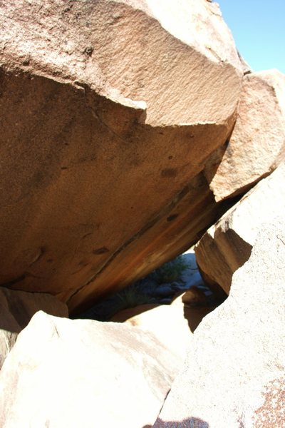 The super steep fingers crack of Cumalong, V6