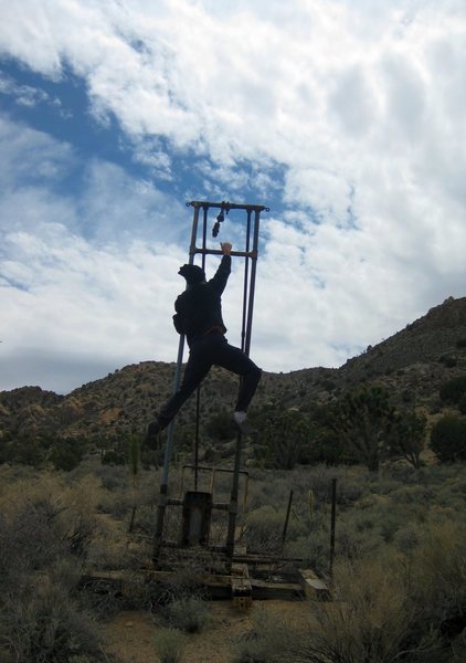 You can always find something to dyno in the middle of the desert. Jonny, as usual can't resist a dyno, or a jump when he sees one.<br>
<br>
March 31st, 2010.