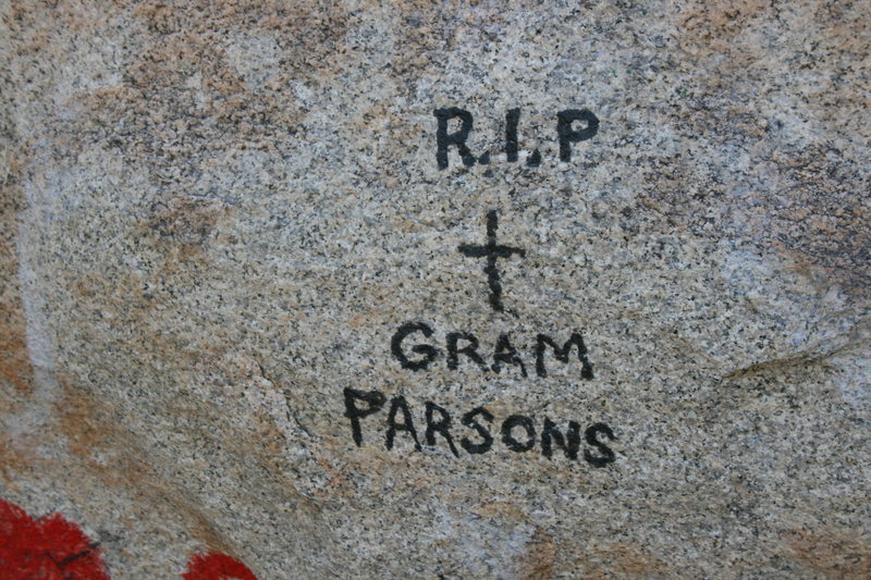 ROWCC Club Trip 4-9 to 4-11 2010.<br>
Ten in a day trip.<br>
Gram Parsons Memorial Boulder.