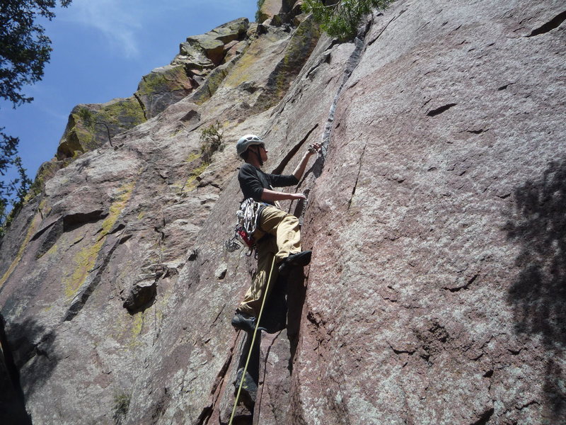 Setting pro at the 1st pitch crux.