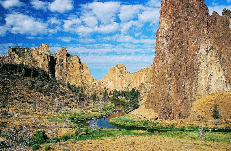 The classic "first view of Smith Rock" shot.  Summer 2003.