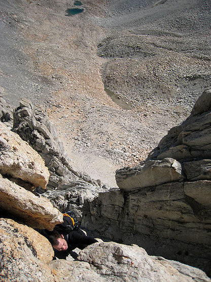 Scary slab moves on knobs (one of which broke off when I went up).