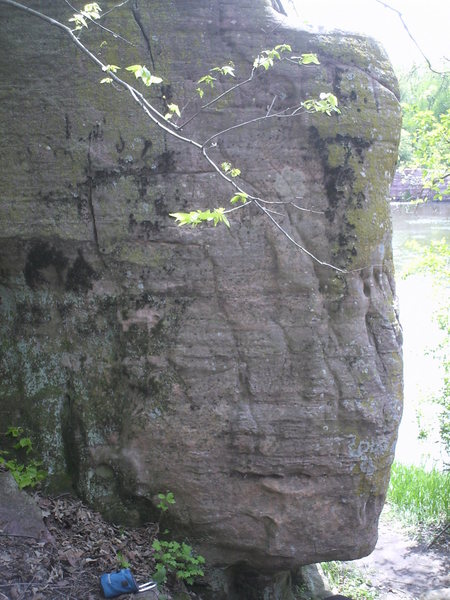 sit on the arete and move up and left