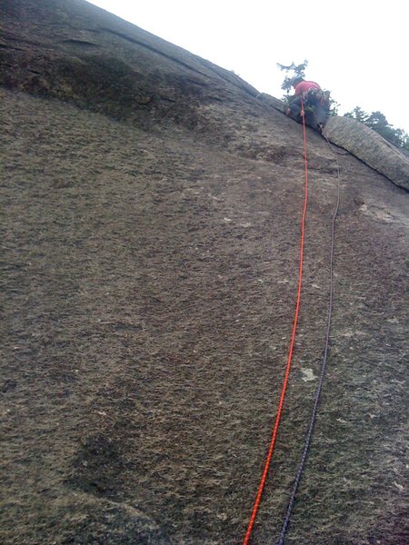 Alberto doing some beautiful layback moves on the flake on the 4th Pitch