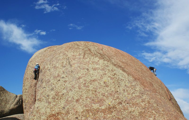 Climbers on Little Old Crack (L) and Kim (R). Southwest Friction is between in the orange section of rock.