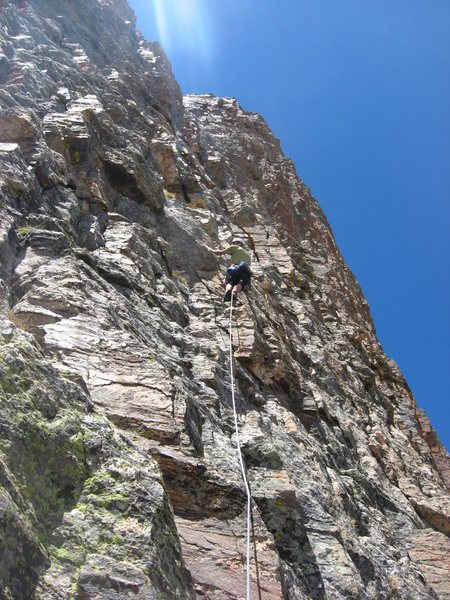 Andy Grauch floating in a sea of discontinuous cracks on the fifth pitch of The Route That Kor Forgot. Photo by Chris Sheridan, 6/20/10.