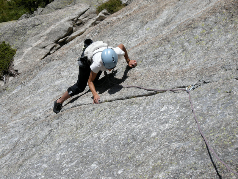 The short finger crack in pitch 3