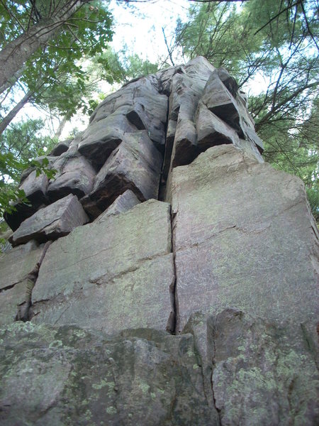 Follow the crack to the summit.