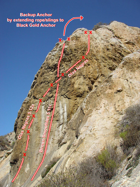 "Olas Negras" 5.12a and "Brown Smoothies" 5.11c can be found 30' or so to the right of "Black Gold" on the El Dorado formation.