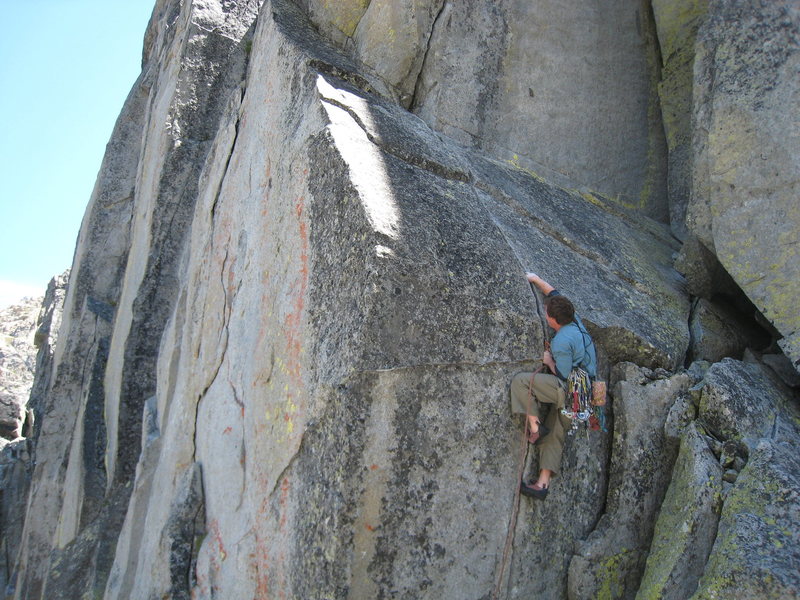 Mike attempting to pull the opening moves without stemming over (12a variation start).<br>
<br>
June 2010