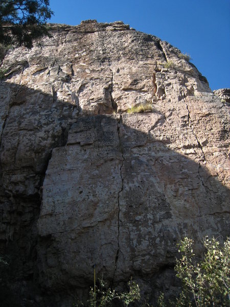 LTPA climbs the nice splitter at center.
