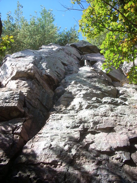 Climb the groove for West Siam. Sven Golly is the face to the left.