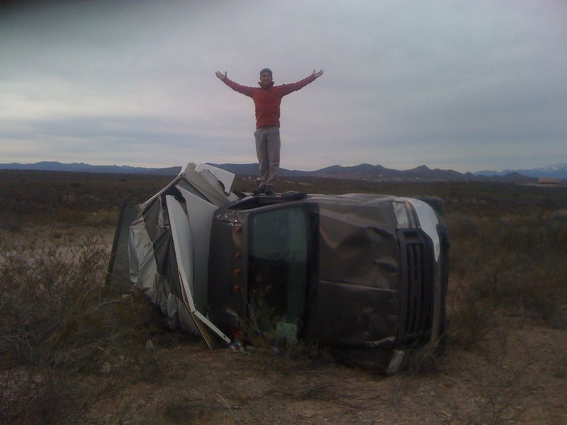 Leo's motorized gymnastics...<br>
That's on MiddleMarch Road, on the way to Cochise. Be careful everybody !