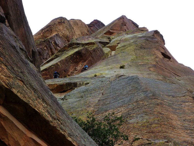 SteveZ finishing pitch 3 of Cloud Tower, another party on pitch 4. The awesome pitch 5 crack above. October 2010.