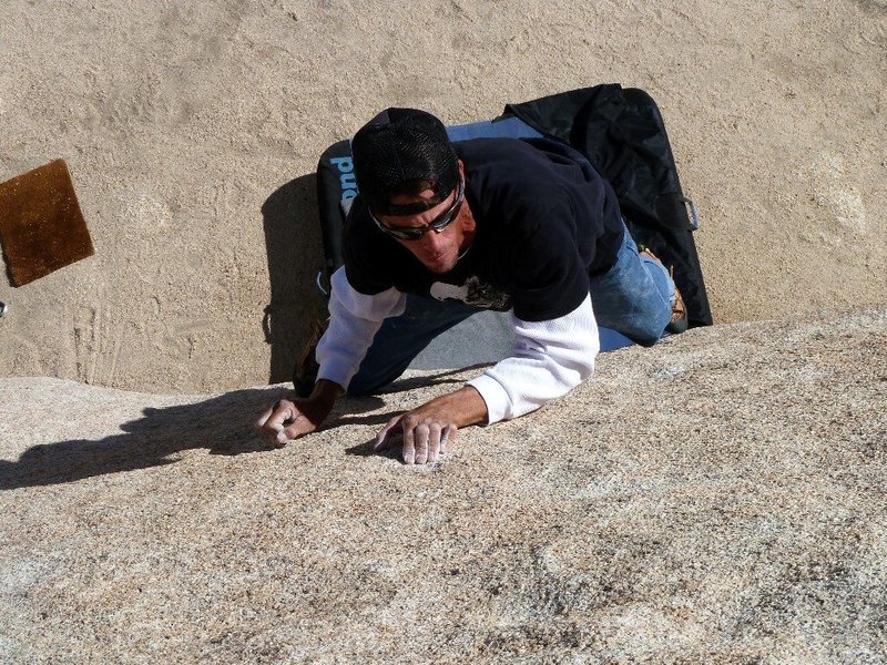 Chas focused on Slabmaster (V3), Joshua Tree NP