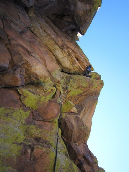Seth M. reaches for something (anything) at the crux of Fear Of Flying (5.10).