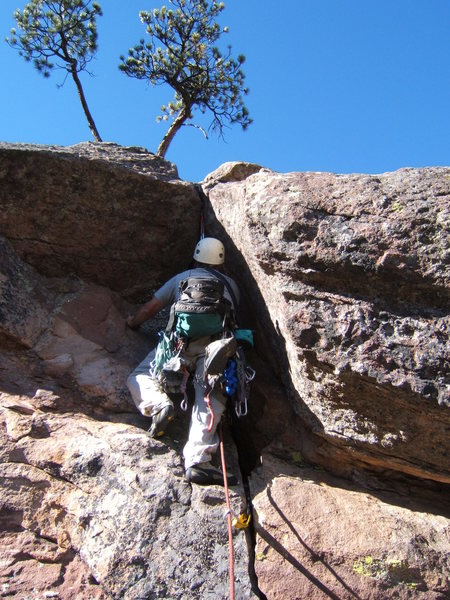 Greg Bloomberg arranges protection for the crux move just above.
