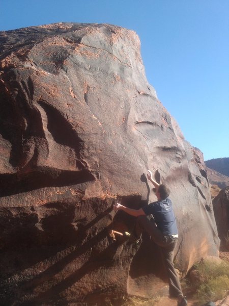 High foot reach for crimps