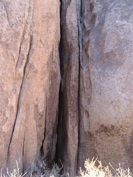 Looking at the double cracks of Felch