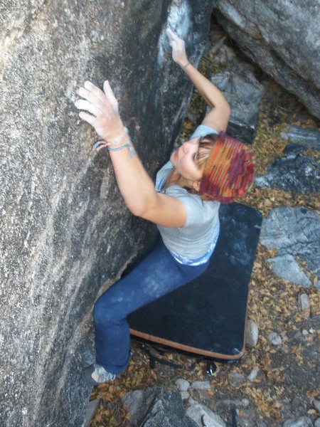 Fingerlock to slopey rail.