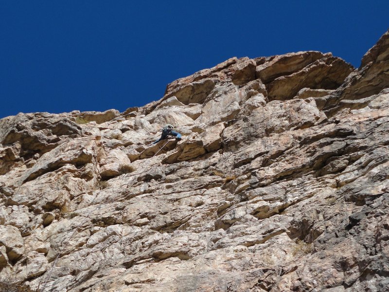 making the short rightward traverse to the dihedral that leads to the roofcrack
