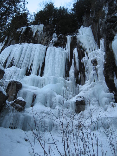 Lietuva, WI4+ M?, 25m (85ft)<br>
Center right<br>
2010-12-29