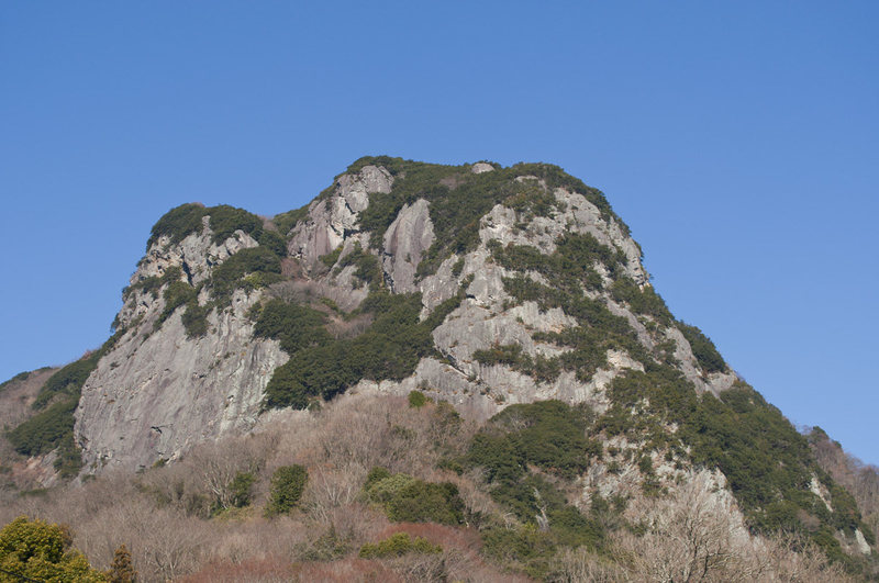 Joyama from the approach road on a beautiful sunny winter day.