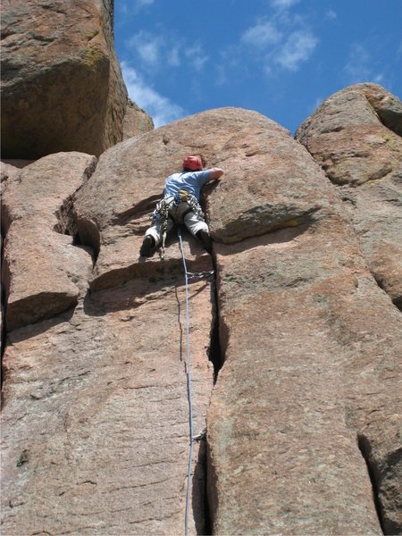 leading the direct finish (5.8) of Left Handed Jew, T Rocks<br>
<br>
Photo by Brian R
