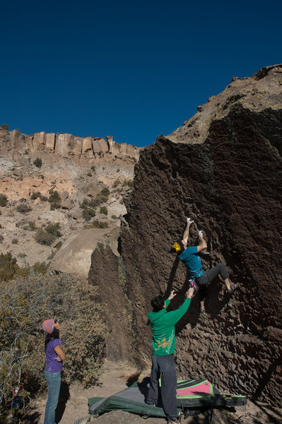 Ronnie J setting up for the crux