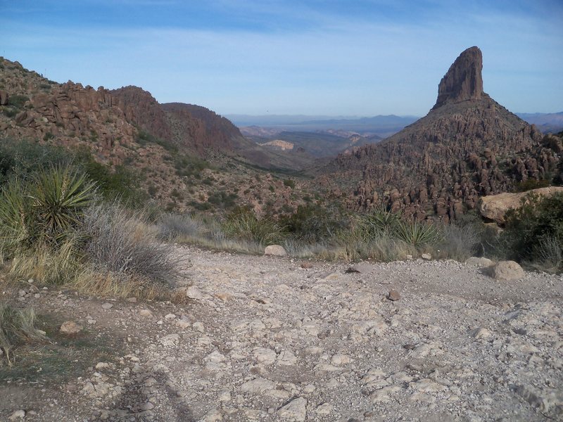 Weaver's Needle from Fremont Saddle (if you've been here, you have taken this pic)