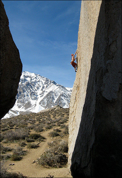 Chris Geis on "Southwest Arete".<br>
Photo by Blitzo.<br>