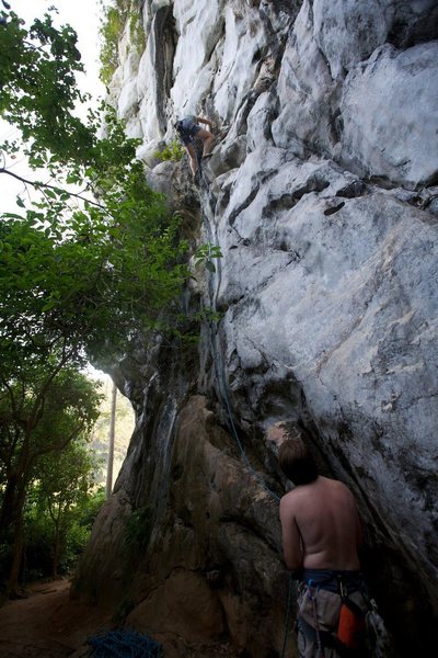 Anja at the little traverse on the ledge. By Ram Sripracha