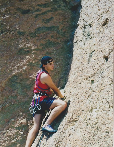 I would never have thought I had been climbing long enough to post a photo from "Back In the Day", but here I am on PAD. This has always been among my favorite Smith routes, and is a great example of the type of climbing those who dismiss Smith as "just sport climbing" are missing out on.
