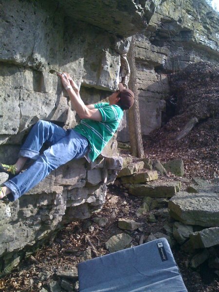 On the crimps of Local on the Eights, setup to make the throw.