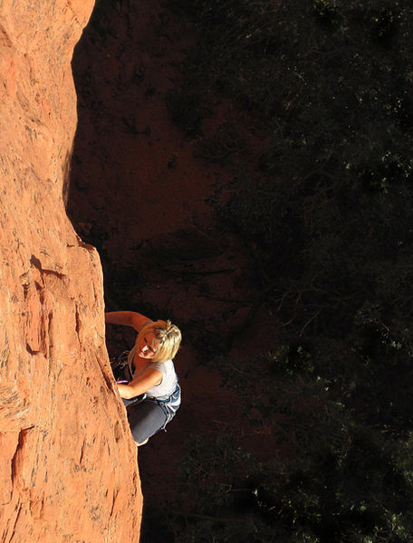 Climber: Samantha Revenig.<br>
Photo: Dancesatmoonrise.
