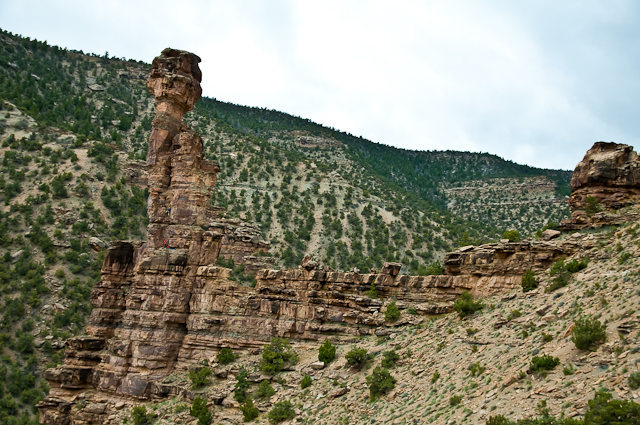 The Siren. Climbers on the First Ascent Of "Shake Wait".<br>
Photo by Dan Gambino.