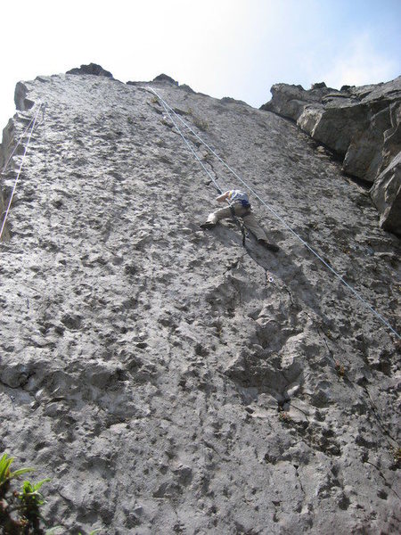 Nice shot of the crack.