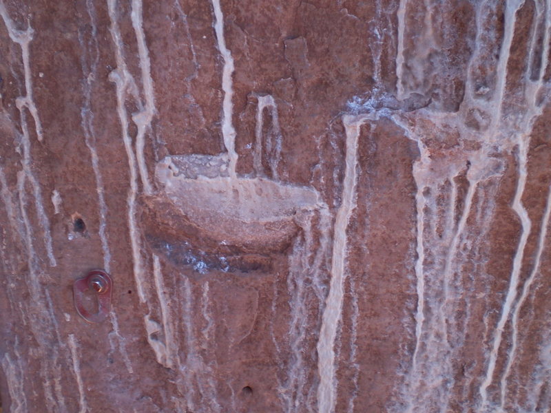Sparcer calcite on the right wall.