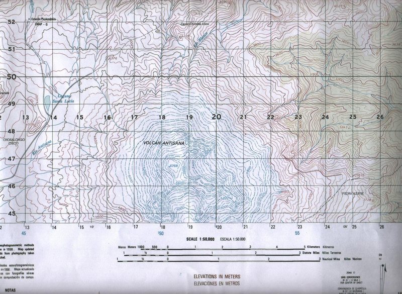Volcan Antisana, Ecuador: Published by the Instituto Geographico Militar. Map name: Papallacta, Reference number: HOJA 3992-1. Primary contour intervals are at 40 meters.