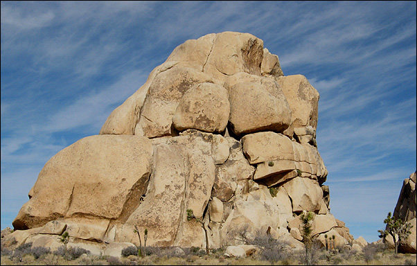 Intersection Rock. Climber on "Mike's Books".<br>
Photo by Blitzo.