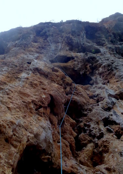 Photo is of climbiner on Brazilia Carnaval but No Gearrr goes up the features just to the right of the rope. Yes the two lines are too close up American standards.