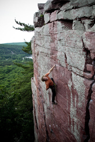 Clownin' around on the lead of Flake Route. Photo by Giulia Bartolotta