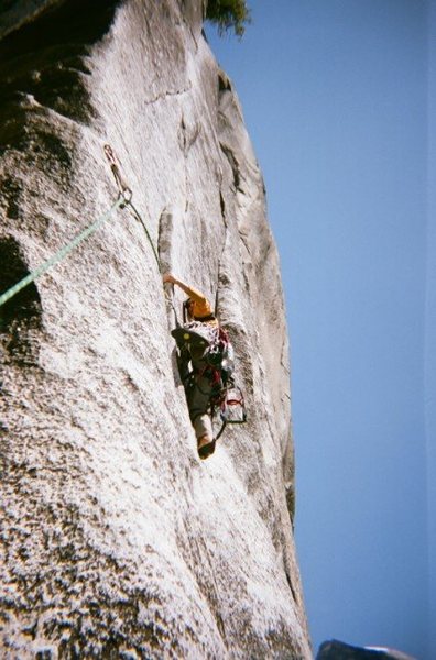 Washington Column, South Face. High up, exiting the chimney to exciting face climbing and the offwitdth above.<br>
<br>
Kor would be impressed how much a #4 C4 can mitigate "the well known technique of struggling".