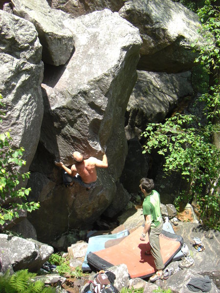 Mike's Mix Lohre squeezing the bottom.