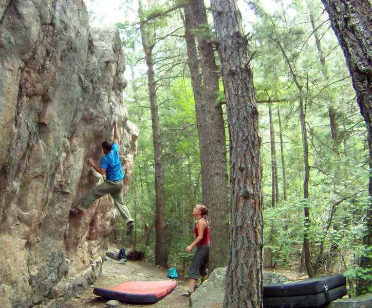 Climbing Sinister Minister - V3.