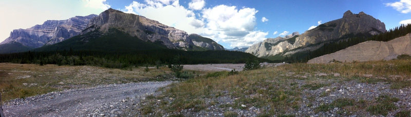 South Ghost looking into Devil's Gap (AKA Lake Minnewanka Valley). Orient point on the left (south) side and the Phantom Tower on the right (north).