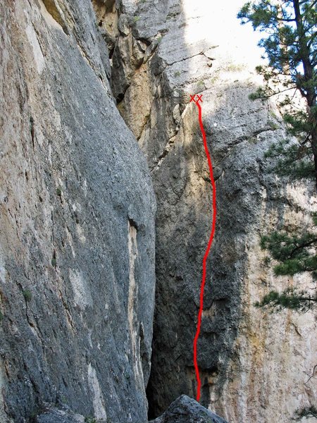 The route, with bottom hidden behind foreground boulder.