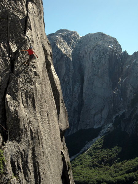 Nate Conroy on Humpty Dumpy 5.11b in the Trinidad Valley walls.