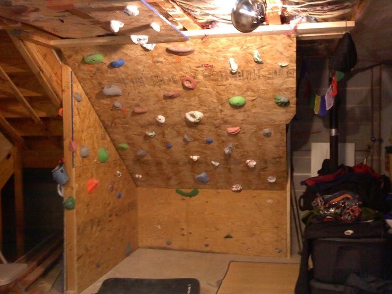 It's got a 4x8 horizontal roof added and a lotta cushion on the floor. The back area makes for storage.