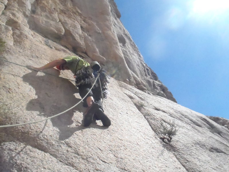 Pitch 3: The delicate traverse into the seam.